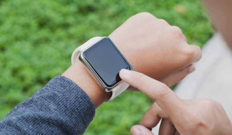 Una guía rápida para cambiar la hora en tu Apple Watch